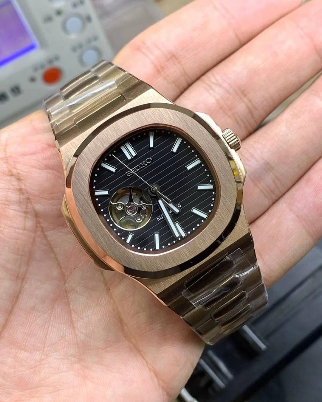 NAUTIKO MOD - ROSE GOLD - BLACK (OPEN HEART)